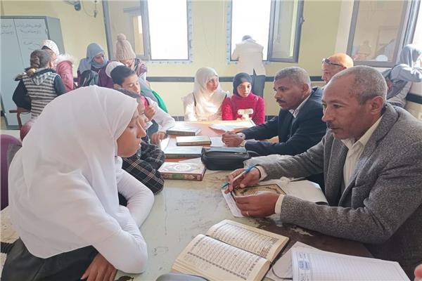 بالأسماء.. الفائزين في مسابقتي القرآن الكريم والتحدث بالفصحى  بتعليم نجع حمادي 