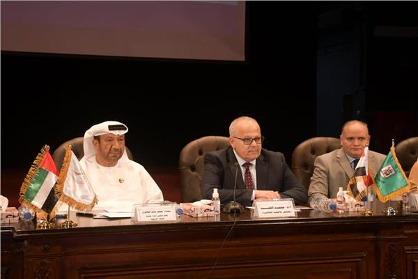 جامعة القاهرة تستقبل وفد الأمانة العامة لجائزة خليفة التربوية بدولة الإمارات العربية المتحدة
