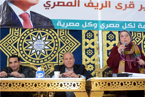 السكرتير العام لمحافظة الغربية تستعرض مشروعات حياة كريمة