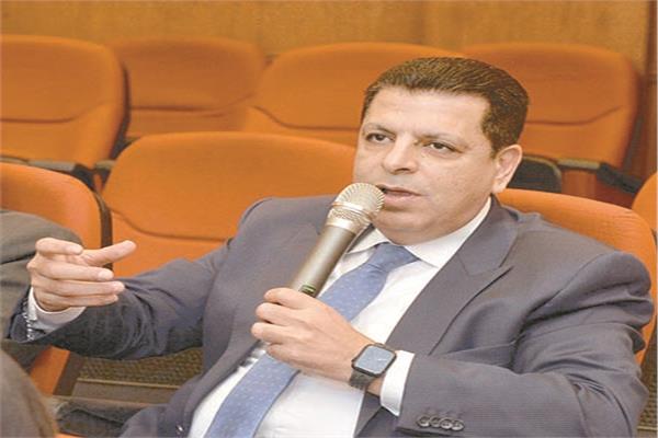 النائب محمود سامى
