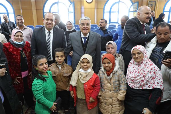 اللواء أسامة القاضي محافظ المنيا