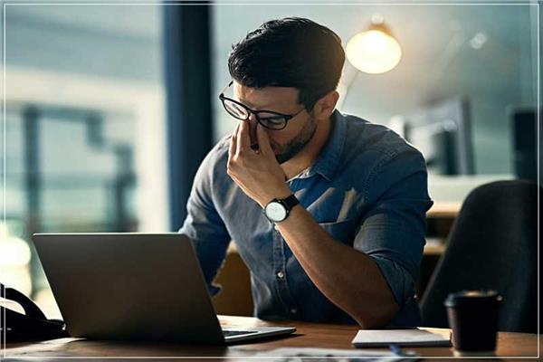 التوتر يجعل بصرك أسوأ بسبب شيخوخة 