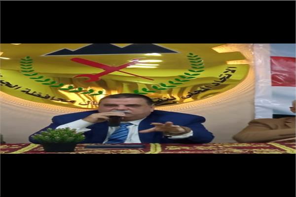 محمد كامل رئيس مجلس إدارة الاتحاد المحلي لنقابات عمال الجيزة