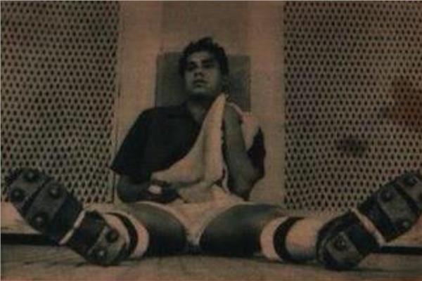  محمد عطية "توتو" نجم الأهلي السابق،