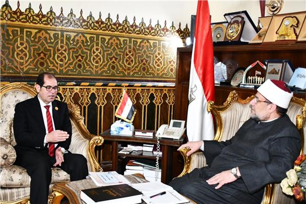 وزير الأوقاف ورئيس اللجنة الدينية بـ«الشيوخ»