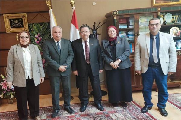 قيادات القوى العاملة بالدقهلية