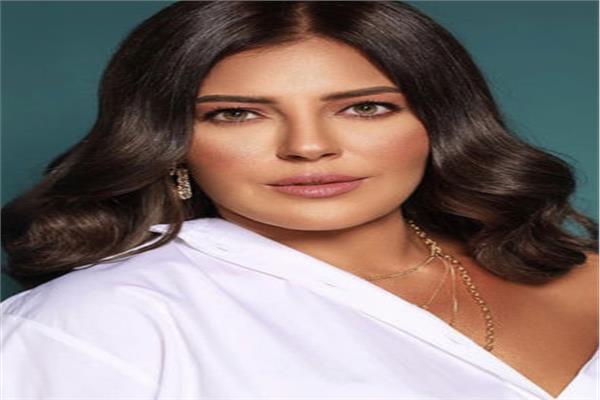 الفنانة أماني كمال