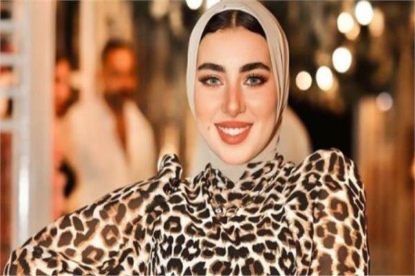 البلوجر هدير عاطف 