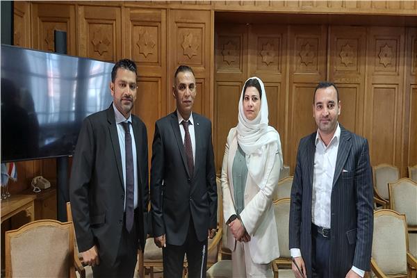 محرر بوابة أخبار اليوم مع ممثلي الدول العربية للجنة العليا للمركز العربي للأبحاث