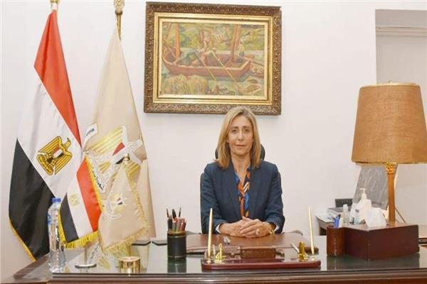 الدكتورة نيفين الكيلاني وزيرة الثقافة