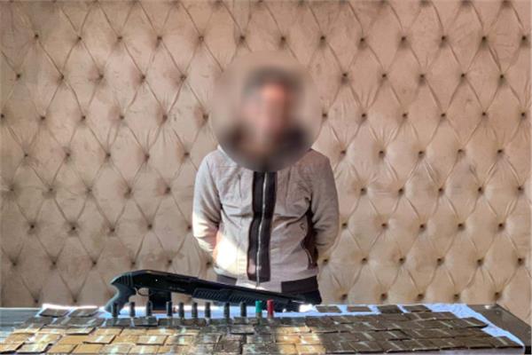 المتهم والمضبوطات