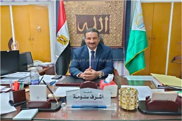 أشرف سلومة وكيل وزارة التربية والتعليم بالجيزة