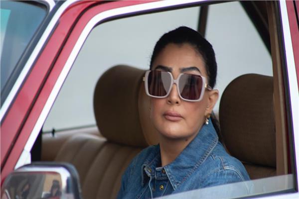 الفنانة غادة عبد الرازق