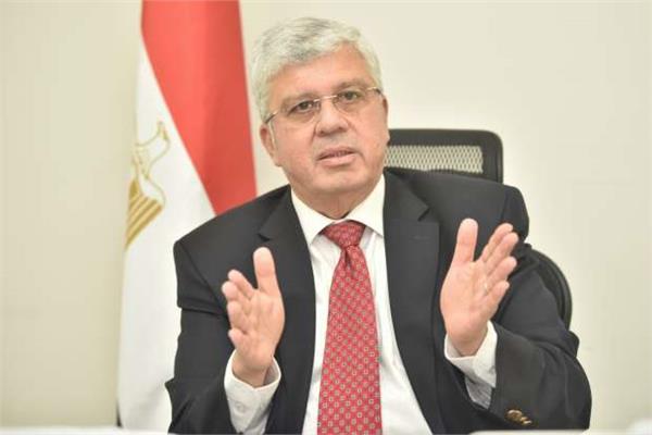 د. أيمن عاشور وزير التعليم العالي 