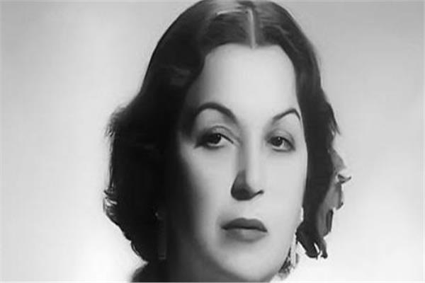 فاطمة رشدي 