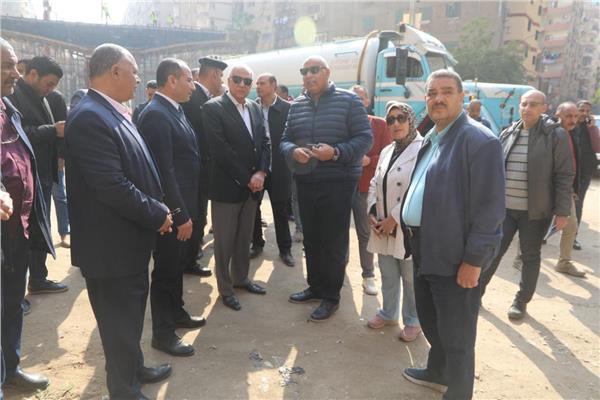 محافظ الجيزة ورئيس جهاز تعمير القاهرة الكبرى يتفقدا مسار محور عمرو بن العاص