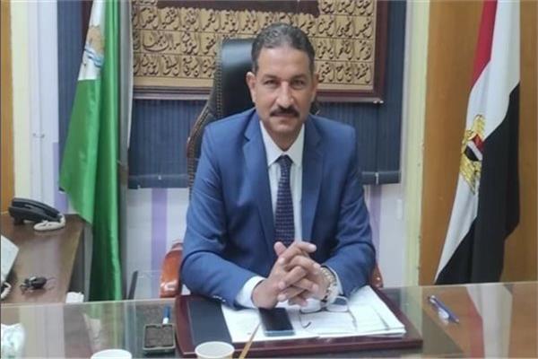 أشرف سلومة وكيل وزارة التربية والتعليم بالجيزة