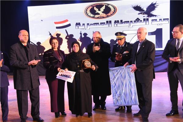 جامعة أسيوط تقيم احتفالا حاشدا بمناسبة عيد الشرطة الـ 71 