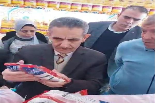  محافظ الغربية يفتتح معرض اهلا رمضان بمدينة كفرالزيات