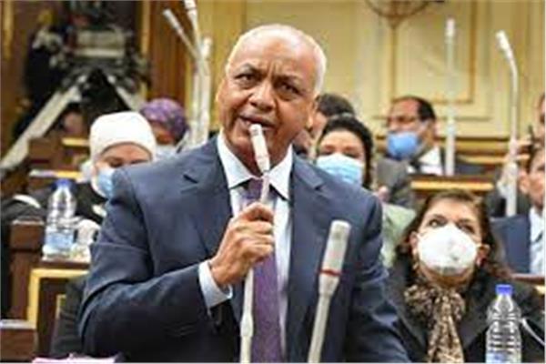 النائب مصطفي بكري 