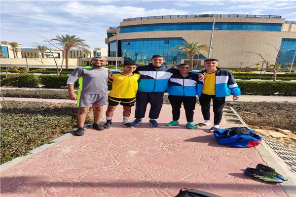 فريق جامعة أسيوط الأهلية