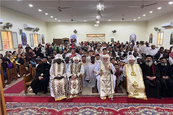  قداس رسامة شمامسة في عيد "الأنبا أنطونيوس"