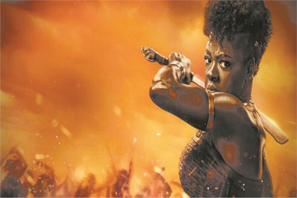 ڤيولا ديڤيس فى لقطة من فيلم «The Woman King»