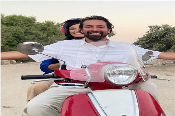 أحمد حاتم و تارا عماد