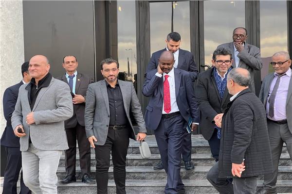 وفد الأمانة العامة لاتحاد الصحفيين العرب يزور قناة "القاهرة الإخبارية" 