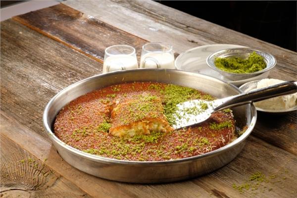 طريقة عمل الكنافة بالقشطة