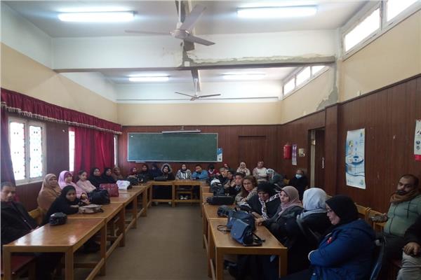 جامعة جنوب الوادى تنظم ندوة عن ((مسببات الأورام والوقاية منها))
