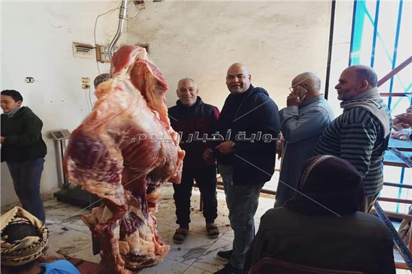 منافذ لبيع اللحوم البلدية بالواحات البحرية 