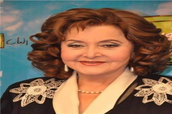  الفنانة ليلي طاهر