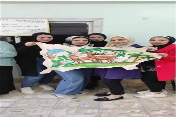 عقد ورشة عمل حرفية عن الرسم على الجلود بالشرقية 
