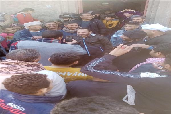 أهالي الحرجة قبلى يستقبلون المختطفين