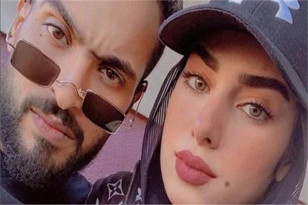  البلوجر هدير عاطف وطليقها 