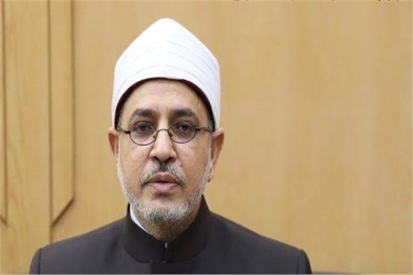 الشيخ أيمن عبدالغني، رئيس قطاع المعاهد الأزهرية