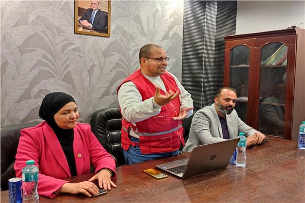 حزب المصريين ينظم دورة تدريبية لـ«كيفية التعامل مع الزلازل» بالبحر الأحمر