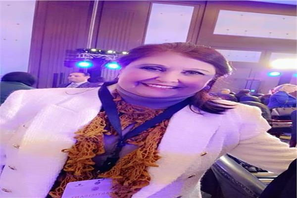 د. نسرين البغدادي مقرر لجنة الأسرة والتماسك المجتمعي في الحوار الوطني