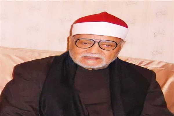 فضيلة القارئ الشيخ أبو العينين شعيشع
