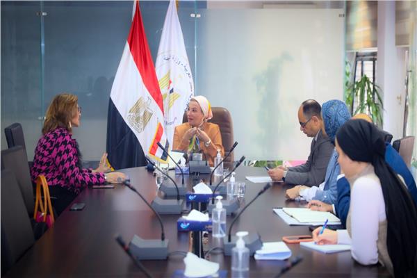 الدكتورة ياسمين فؤاد