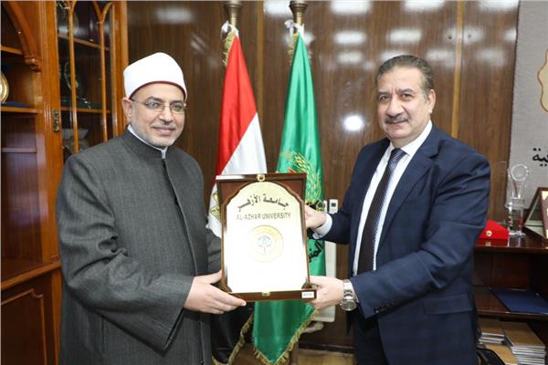 محافظ المنوفية يستقبل رئيس جامعة الأزهر