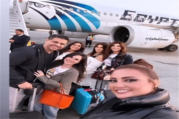 نجوم الفن 