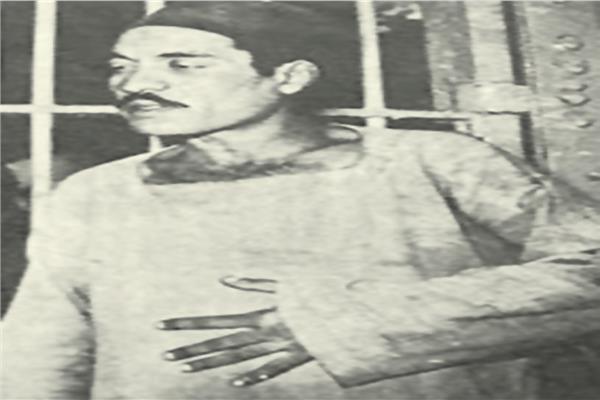 نزلاء السجون محترفي أكل الحديد