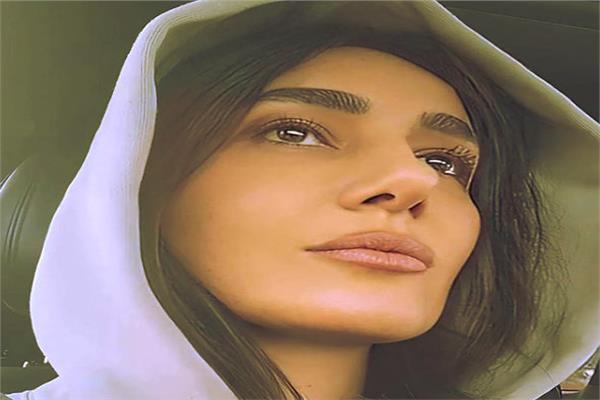 حلا شيحة