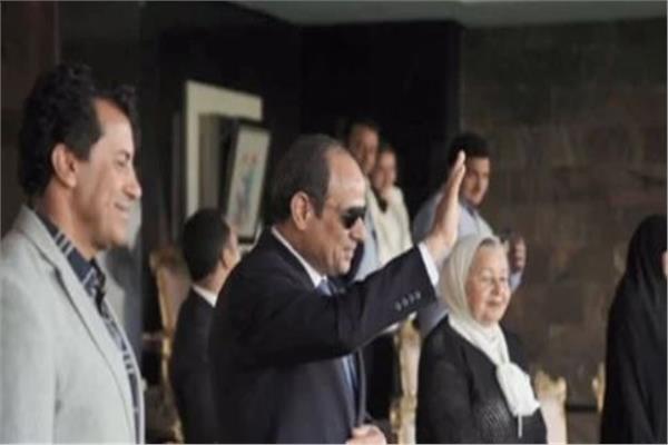الرئيس السيسي يشارك في المباراة النهائية من برنامج كابيتانو مصر