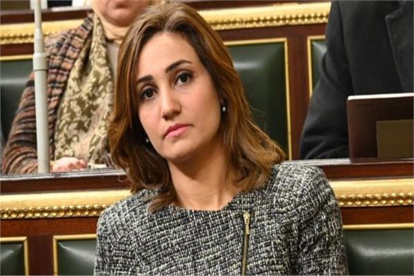  الدكتورة رغدة نجاتي  عضو لجنة التعليم والبحث العلمي بمجلس النواب