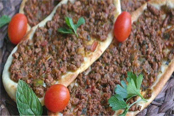 صفيحة اللحم الشامية