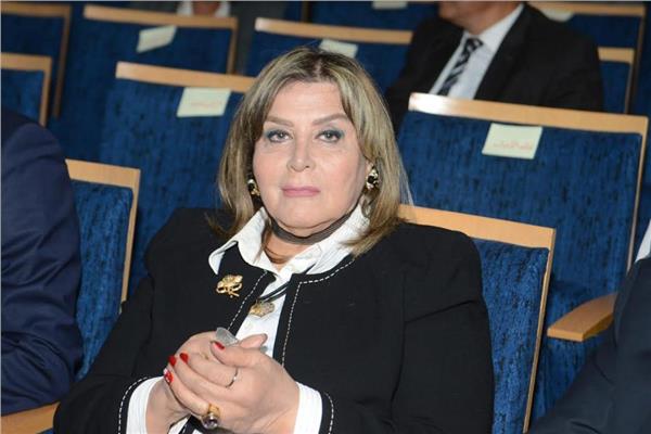  الدكتورة رضوى مصطفى 