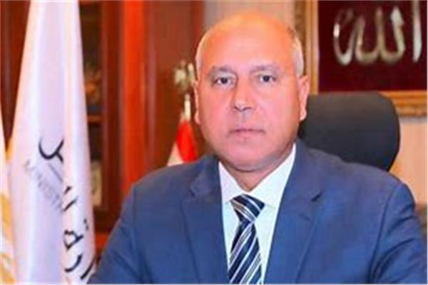 الفريق كامل الوزير وزير النقل